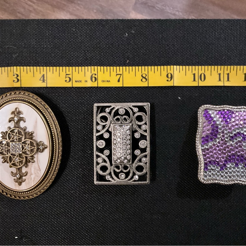 Belt buckles